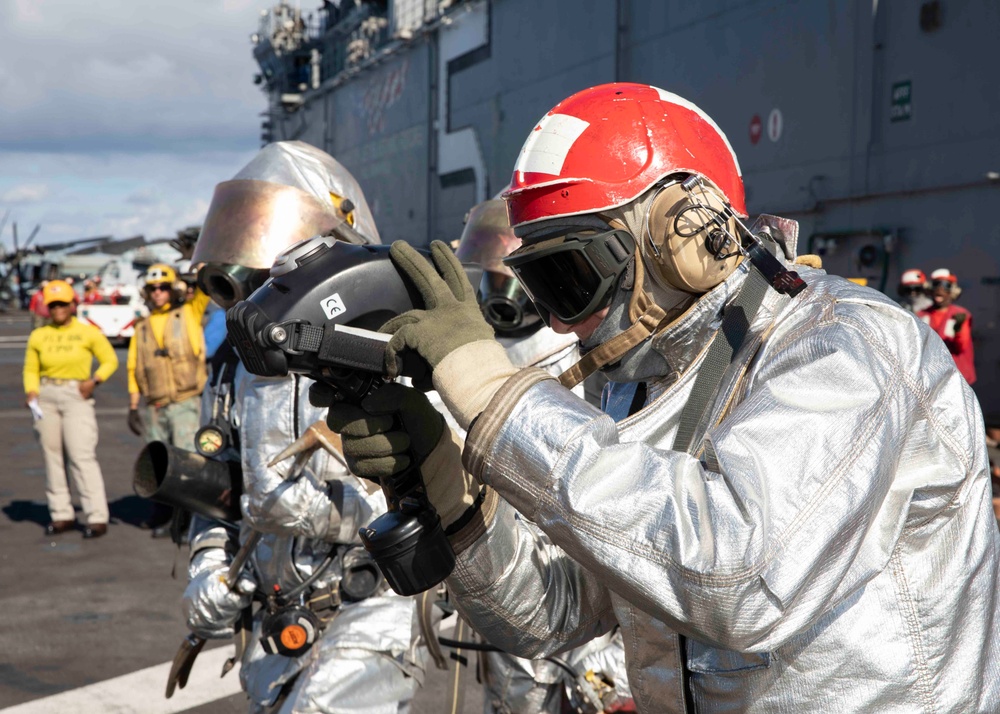 USS Bataan (LHD 5) Air Department Fire Drills