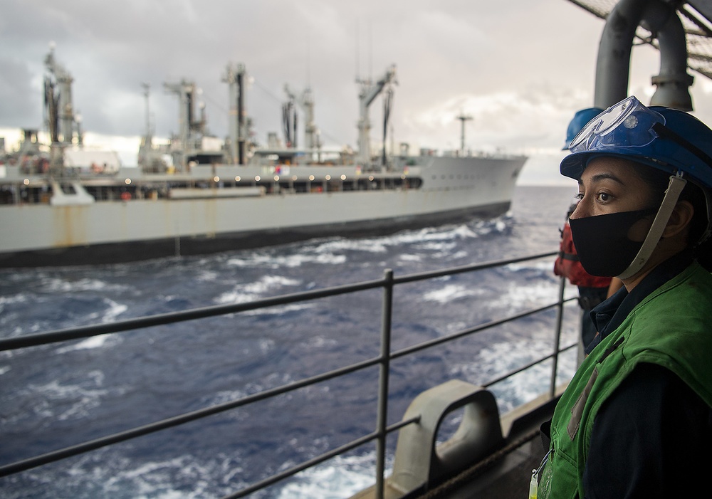 USS Comstock underway in the western Pacific Ocean