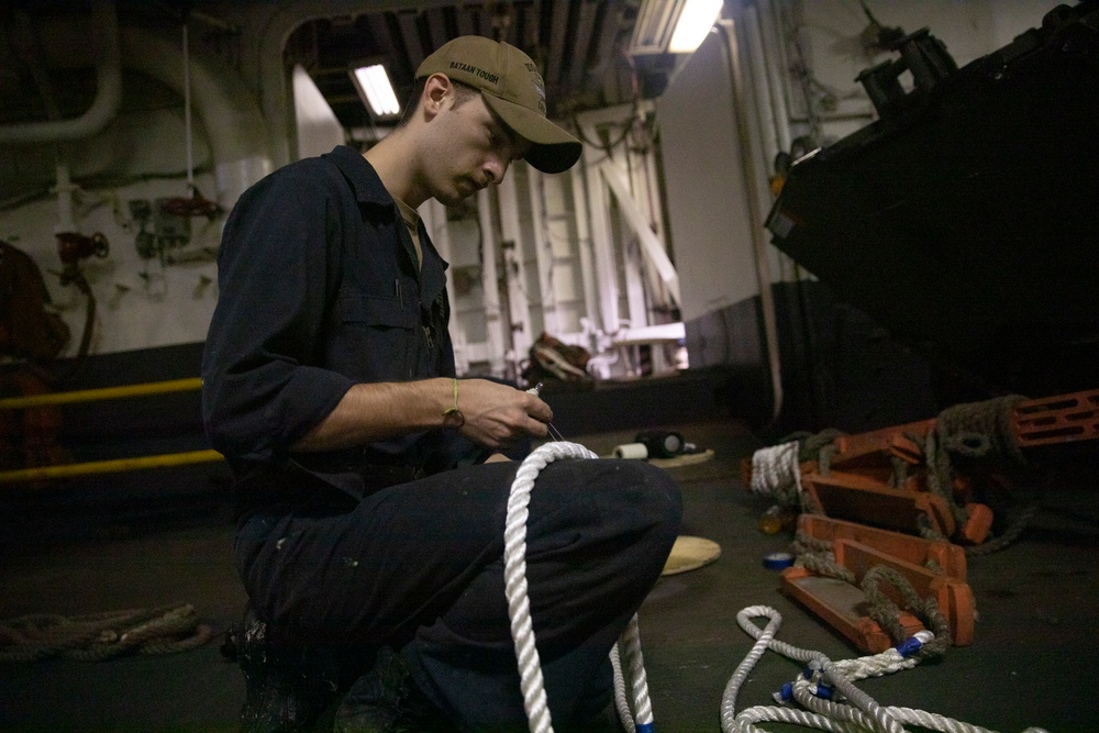 USS Bataan (LHD 5) Maintenance