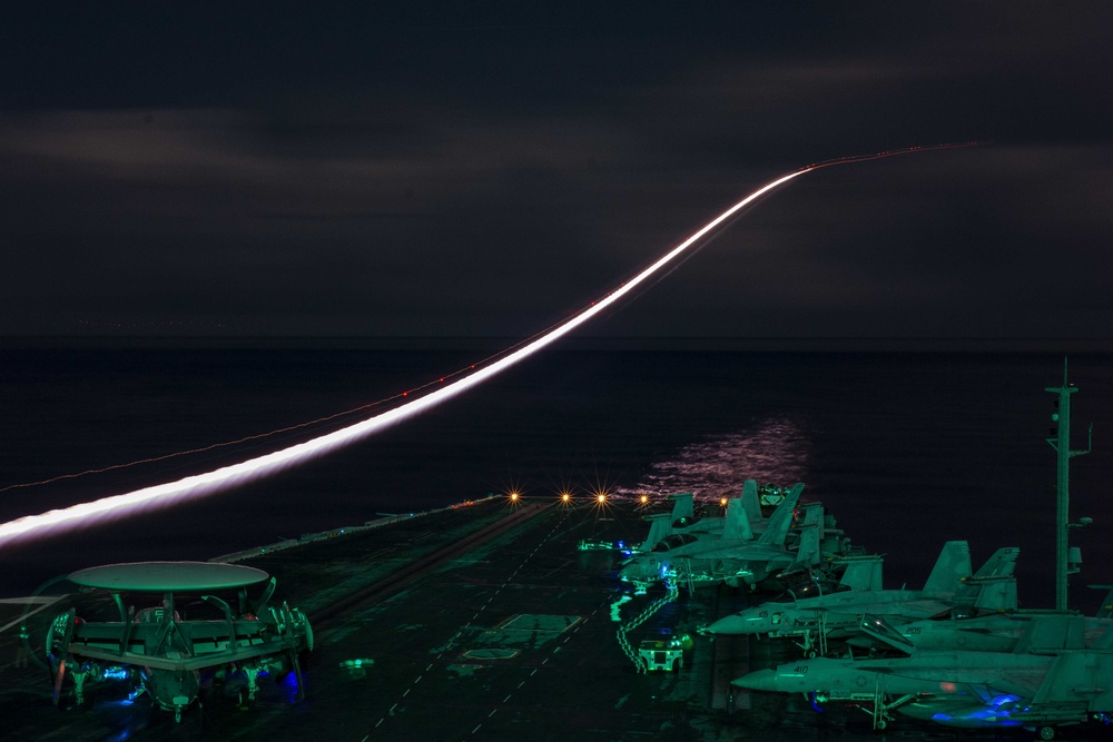 USS Ronald Reagan (CVN 76) Night Operations