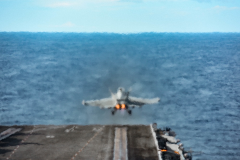 USS Ronald Reagan (CVN 76) Flight Operations