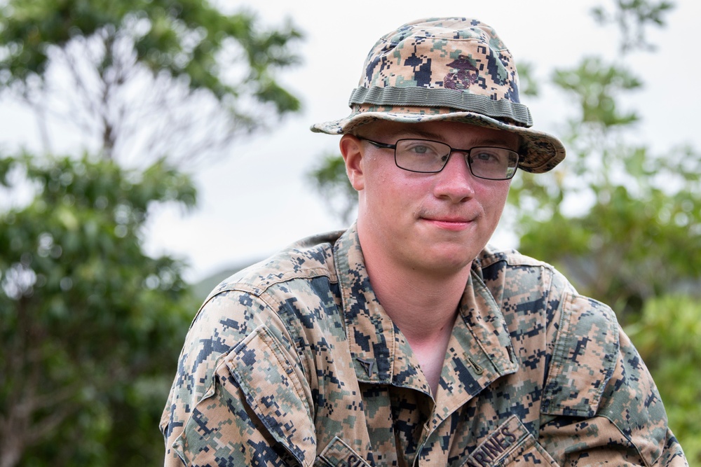 31st MEU radio operators conduct communication exercise