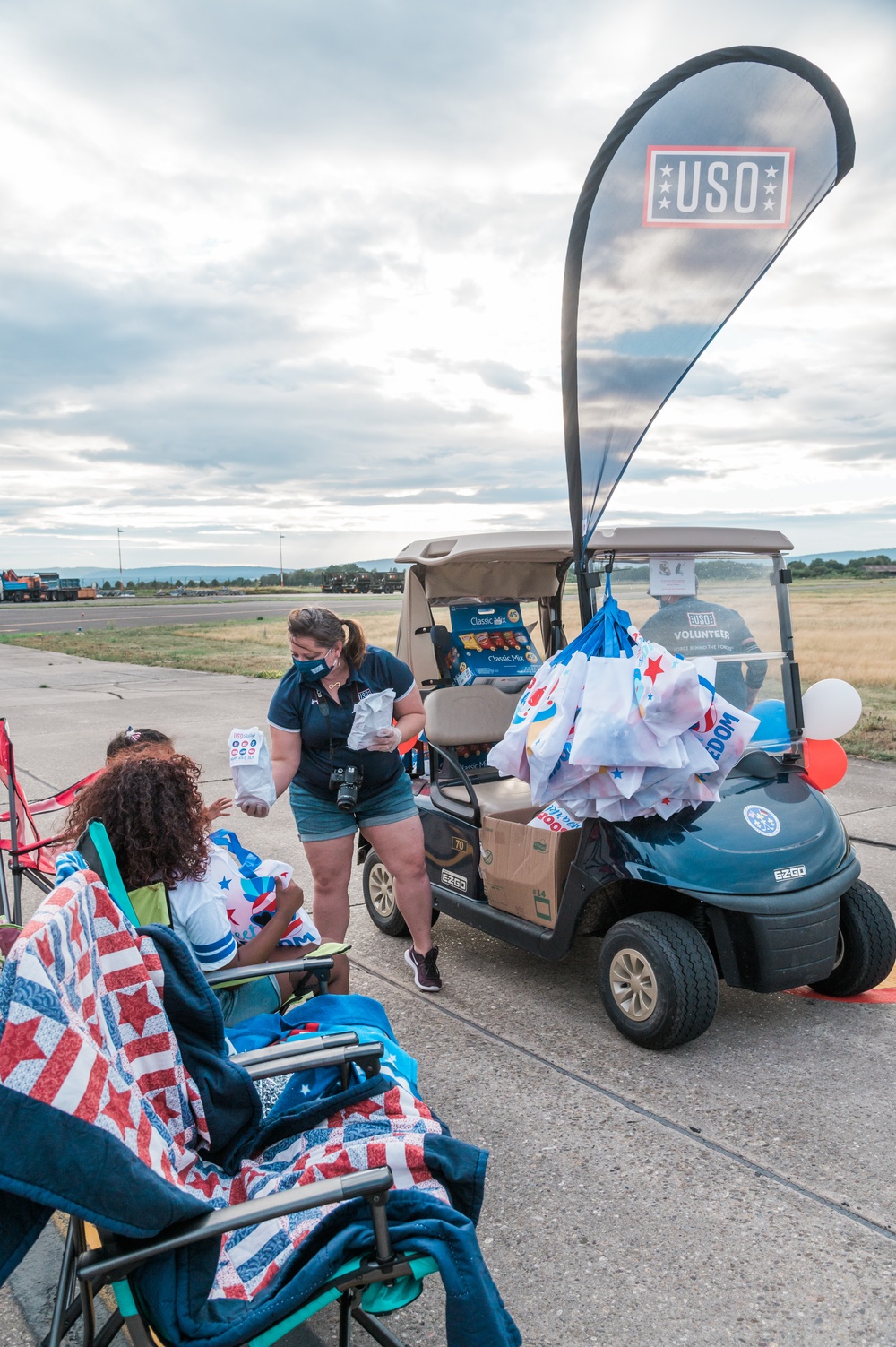 Garrison celebrates nation’s independence with drive-in fireworks event