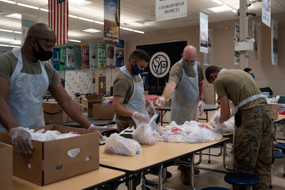 AZ National Guard prepares food and clothing for area's homeless