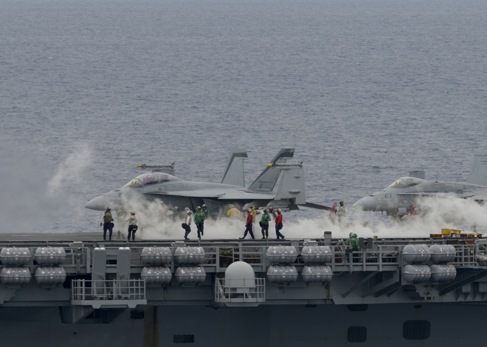 USS Ronald Reagan (CVN 76) Operations