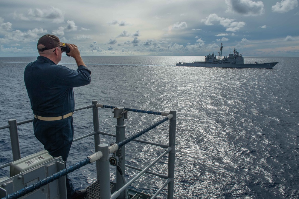 Antietam Conducts PHOTOEX with Nimitz Carrier Strike Force