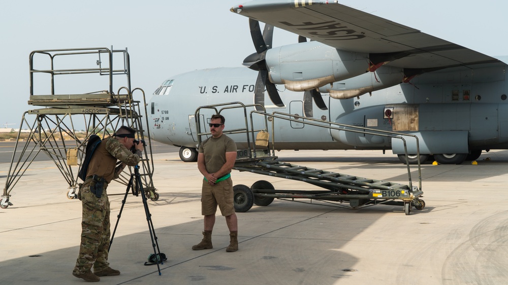 Combat Camera documents strategic airlift