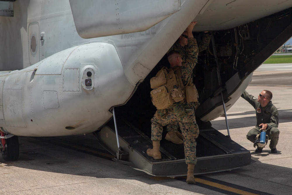 2/4 Marines conduct aviation interoperability training