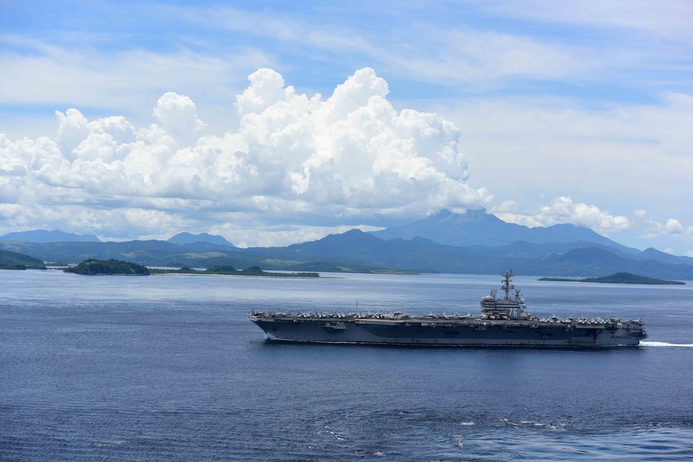 USS Ronald Reagan (CVN 76) Flight Operations