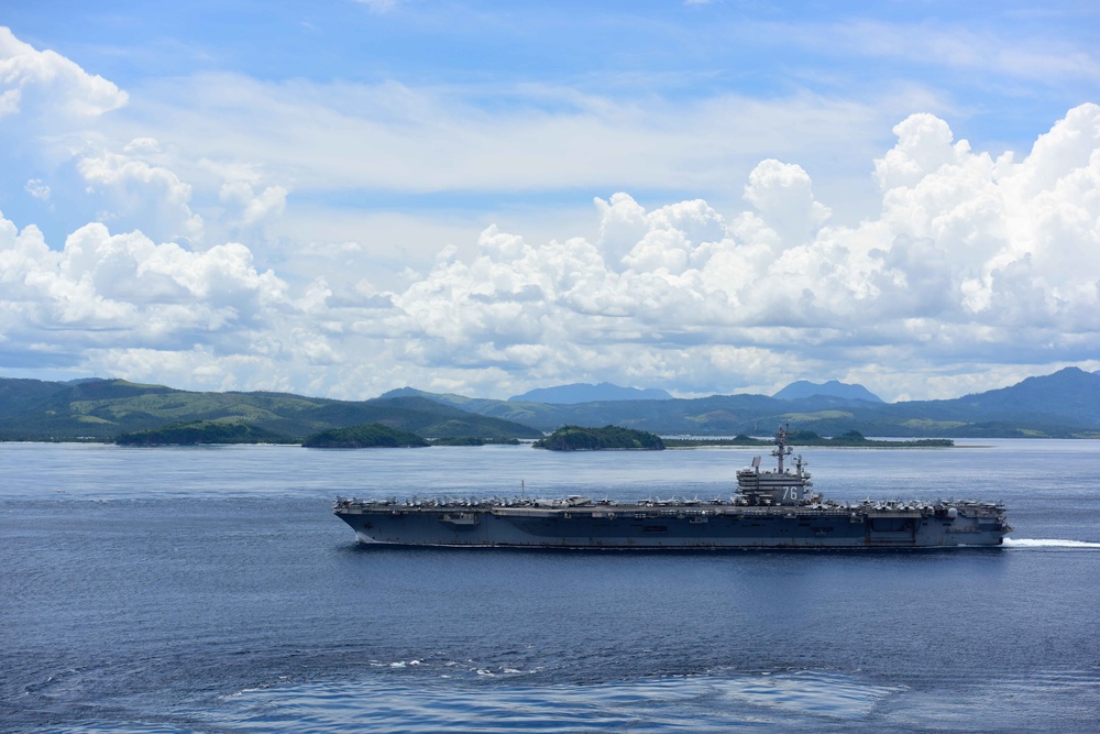 USS Ronald Reagan (CVN 76) Flight Operations