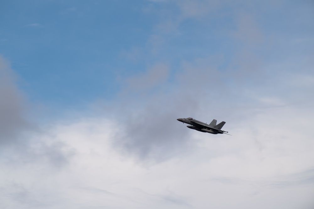 Nimitz, Ronald Reagan strike groups conduct dual carrier operations