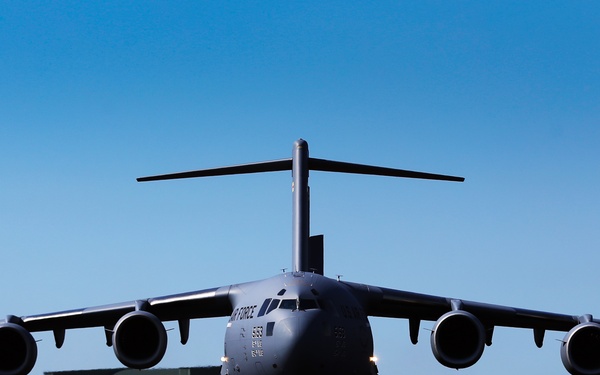 MRF-D’s ACE touches down at RAAF Darwin