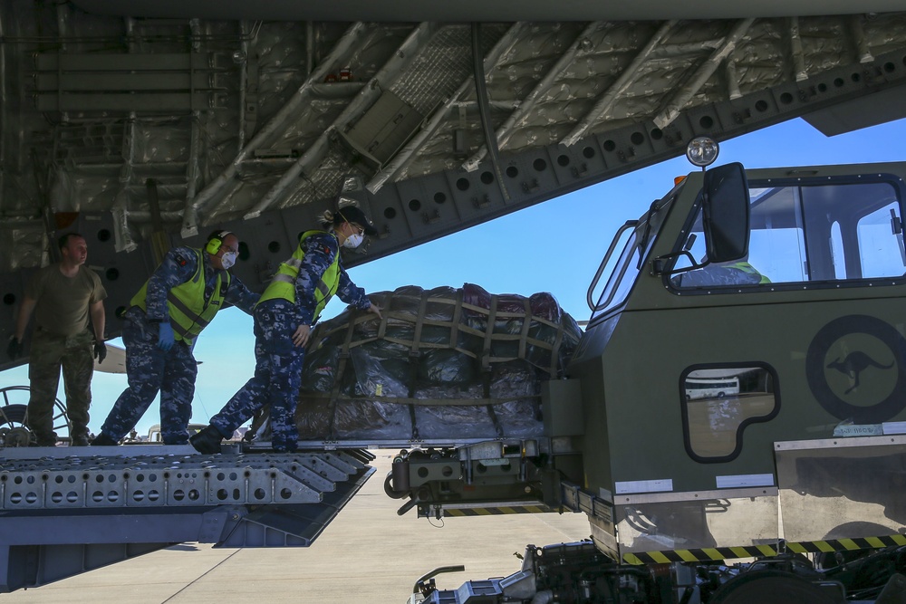 MRF-D’s ACE touches down at RAAF Darwin