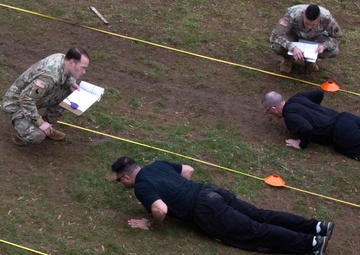 Guard members perform a diagnostic of the Army Combat Fitness Test