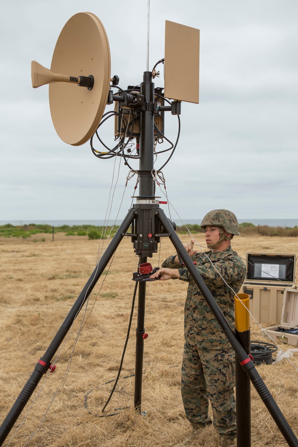 9th Comm Bn tests the new AL3 Golden Series