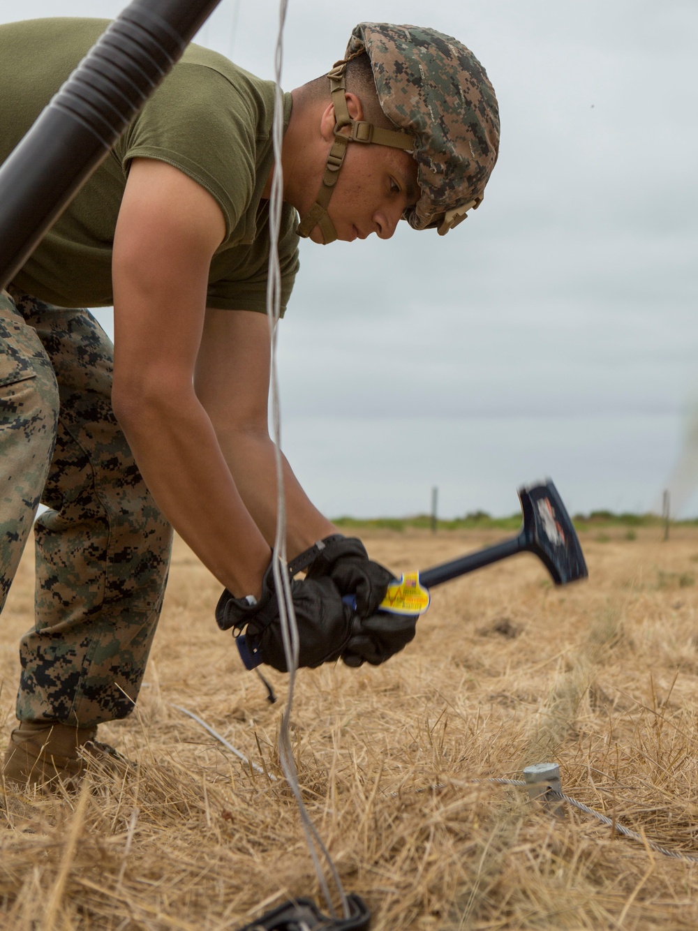 9th Comm Bn tests the new AL3 Golden Series