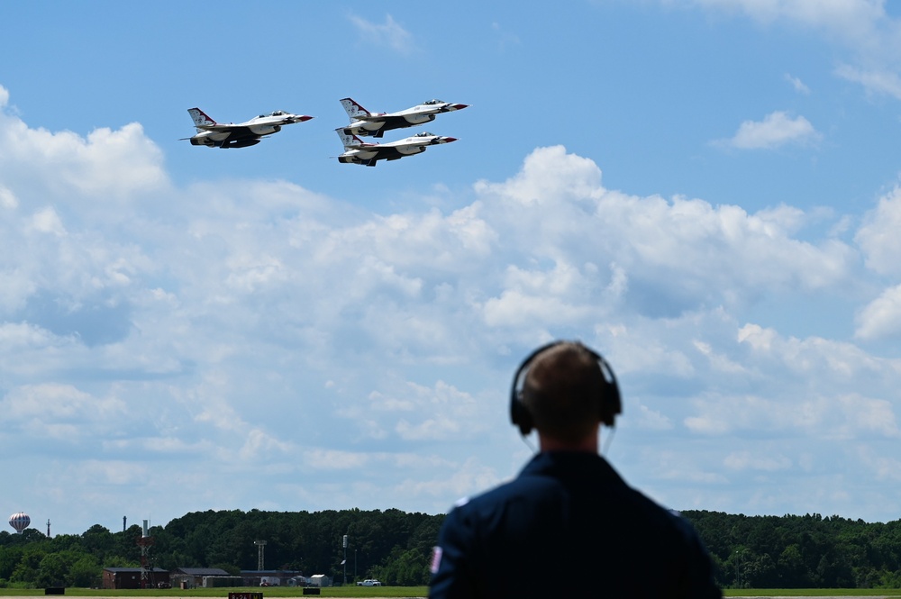 Air Force Thunderbirds train and recertify at Langley