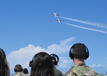 Air Force Thunderbirds train and recertify at Langley