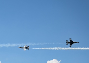 Air Force Thunderbirds train and recertify at Langley