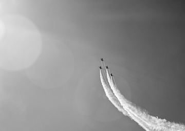 Air Force Thunderbirds train and recertify at Langley