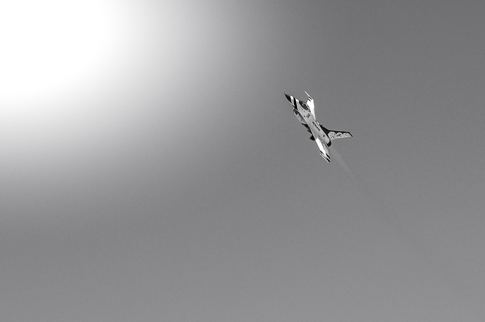 Air Force Thunderbirds train and recertify at Langley