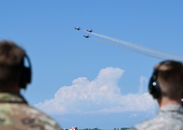 Air Force Thunderbirds train and recertify at Langley