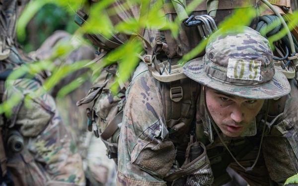 25th Infantry Division Jungle Operations Training Course