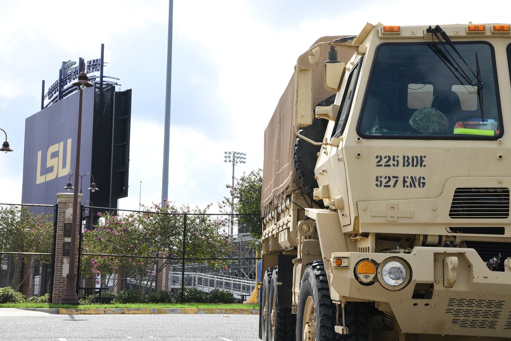 La. Guard assists at new Baton Rouge COVID-19 testing sites