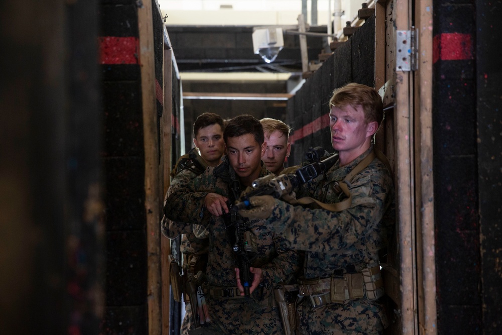 Reconnaissance Marines conduct CQT training