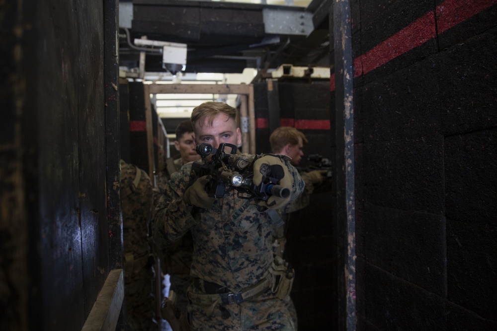 Reconnaissance Marines conduct CQT training