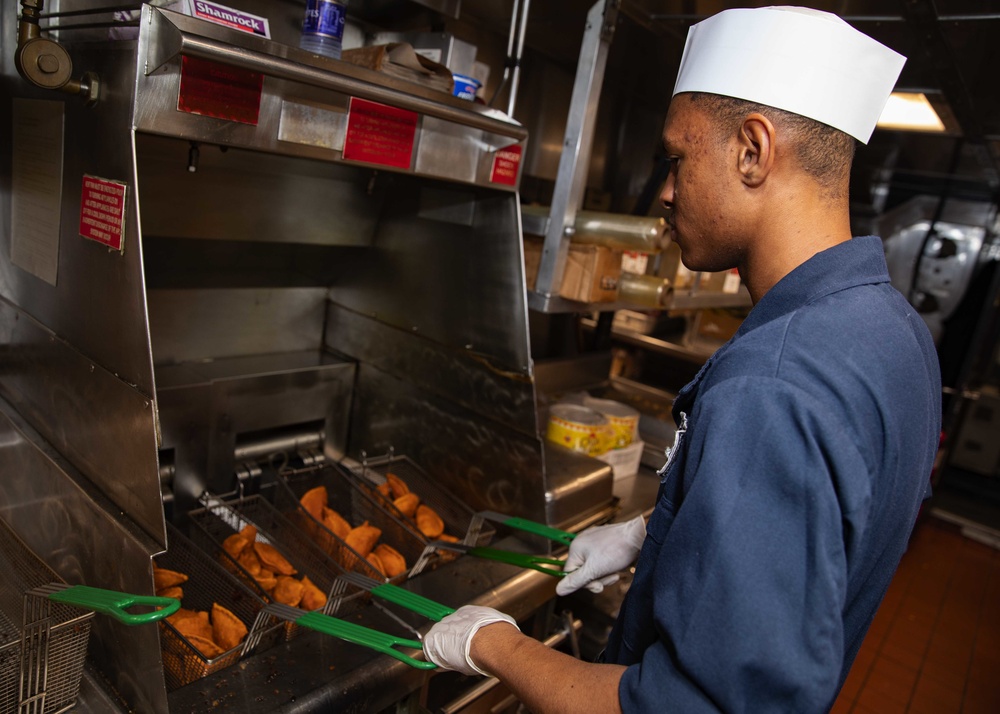 USS Bataan (LHD 5) Galley