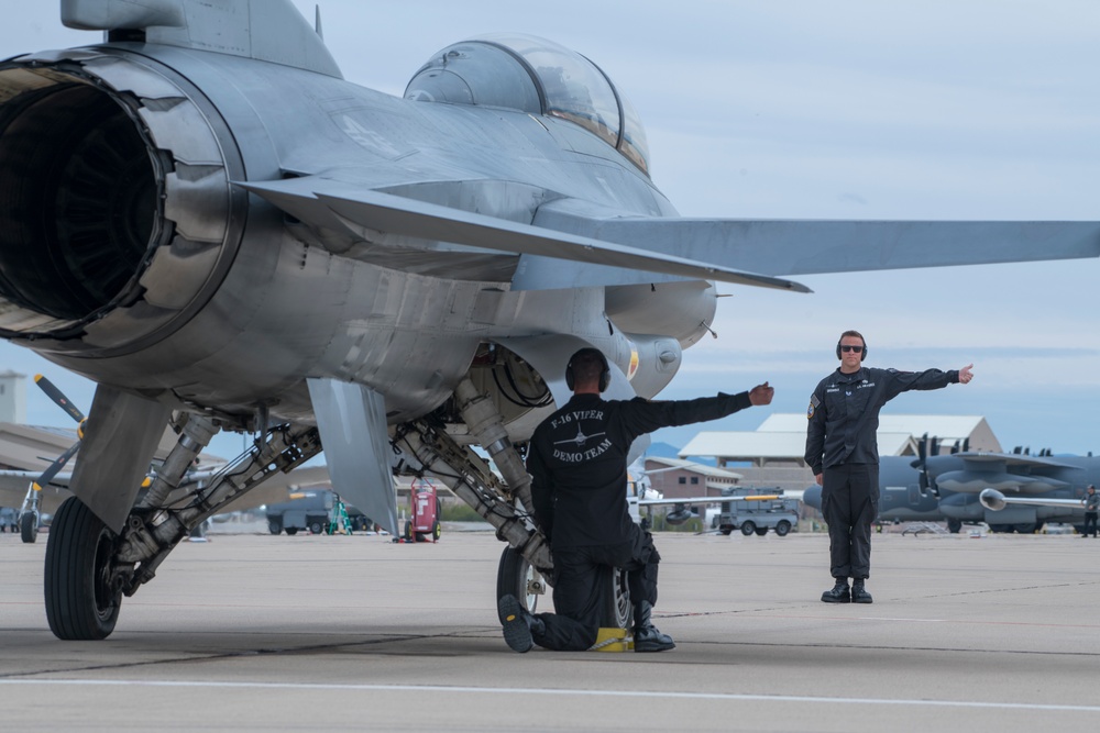 Viper Demo Team participates in Heritage Flight Training