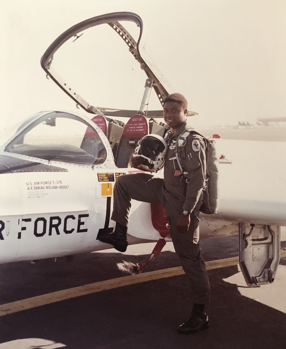 A career worth a thousand words: Colonel Campbell reflects on career in aviation