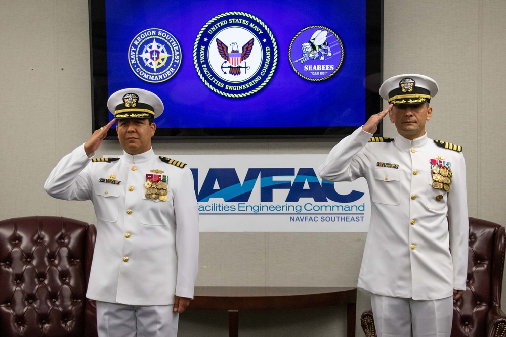 NAVFAC Southeast holds change of command