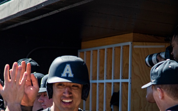 Army Black Knights Play at Inaugural Armed Forces Invitational