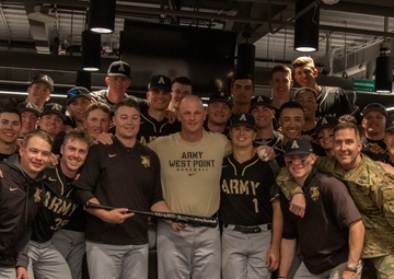 Army Black Knights Play at Inaugural Armed Forces Invitational