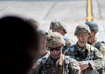 R.I.’s Home Team conducts Joint Airborne Air Transportability Training