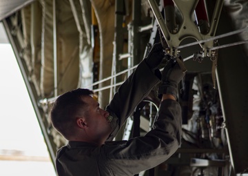 R.I.’s Home Team conducts Joint Airborne Air Transportability Training
