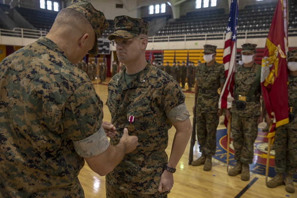 2D LAR Change of Command