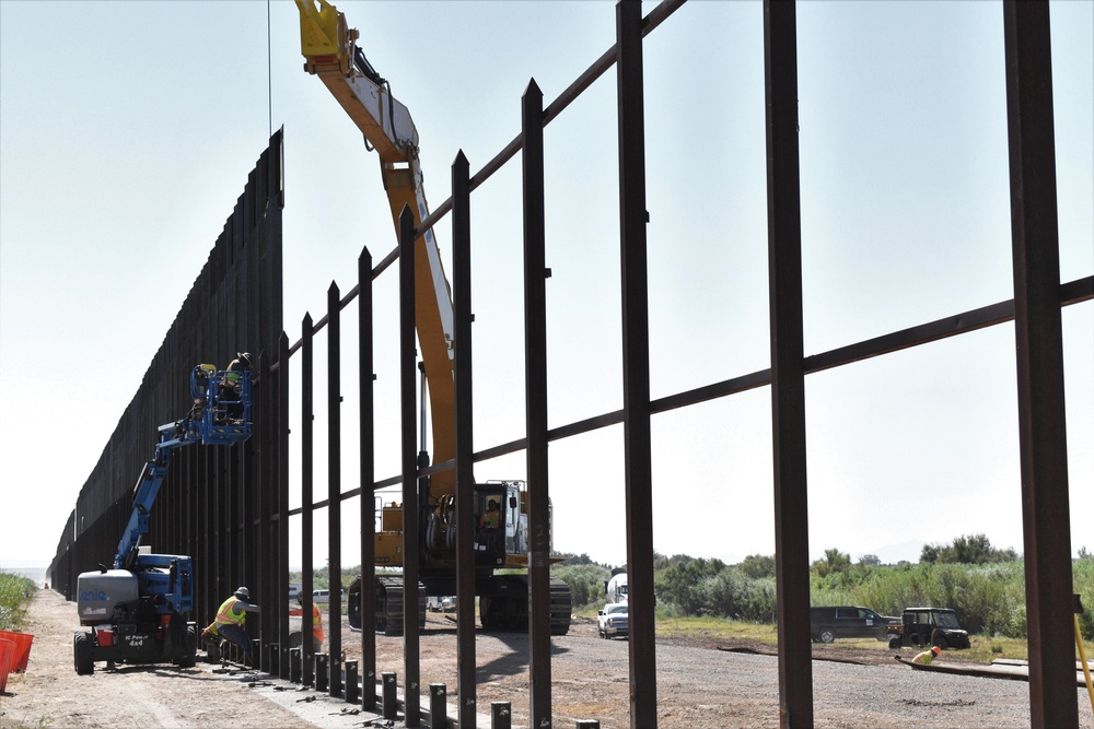 El Paso 5 Border Barrier Project