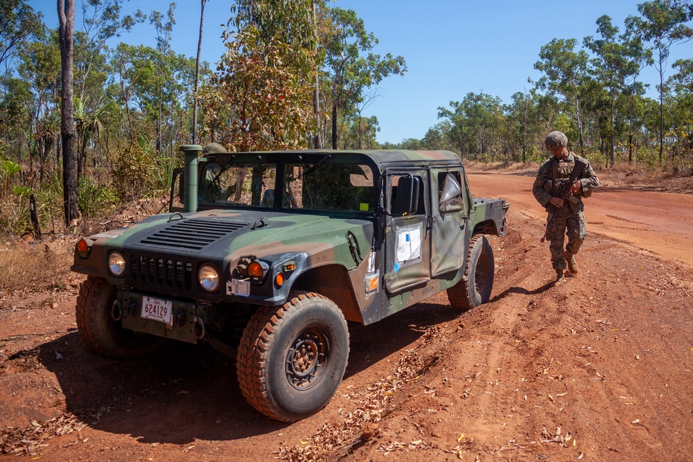Motor transport Marines conduct field convoy training