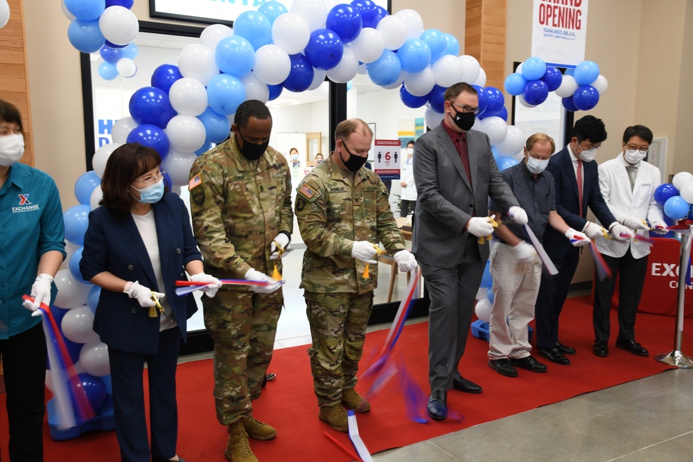 Smile, Camp Humphreys! Army &amp; Air Force Exchange Service Opens First Dental Office Overseas
