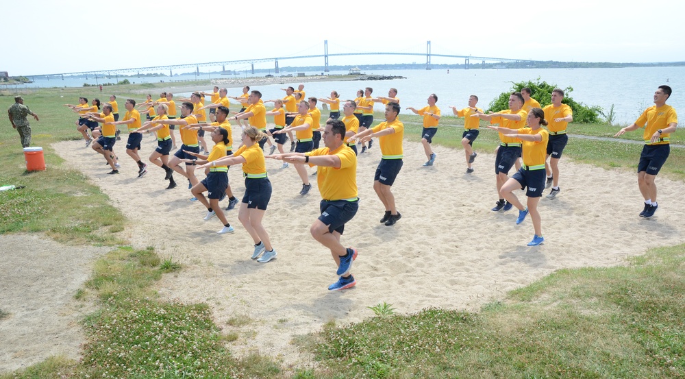 200703-N-TB852-1005 NEWPORT, R.I. (July 3, 2020)  Navy Officer Development School conducts physical fitness training