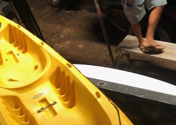 Coast Guard seeks public’s help identifying owner of kayak found off Kauai