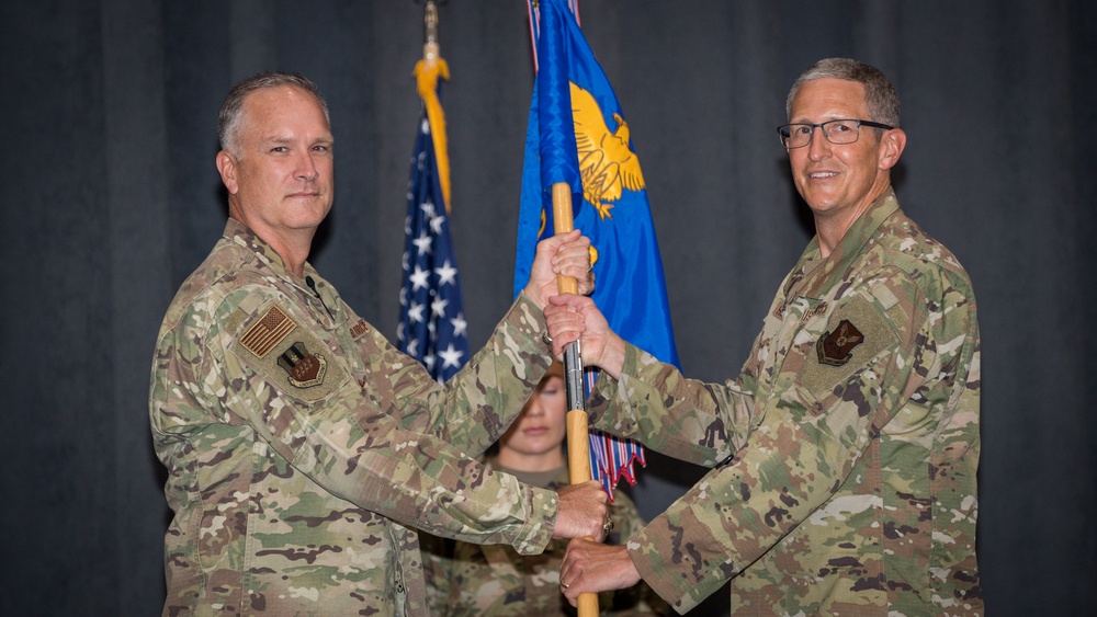 2nd MDG welcomes new commander