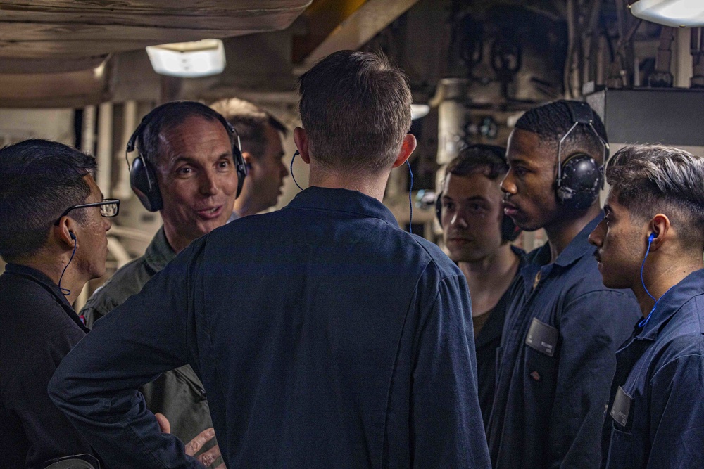 prospective PHIBRON 8 Commander tours the USS New York (LPD 21)