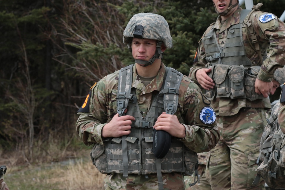 Soldiers compete in Best Warrior Competition