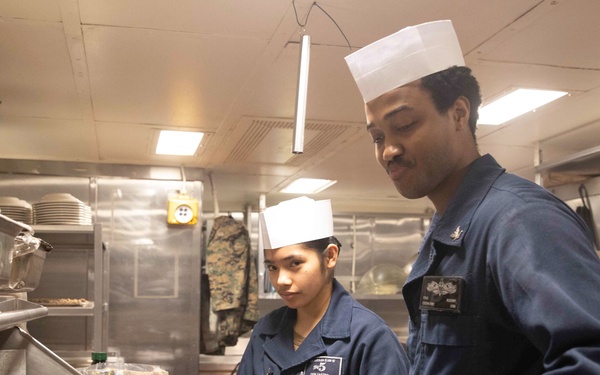 USS Bataan (LHD 5) Supply