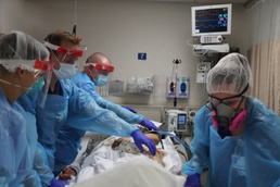 Medical Soldiers Support San Antonio, Texas Local Hospitals