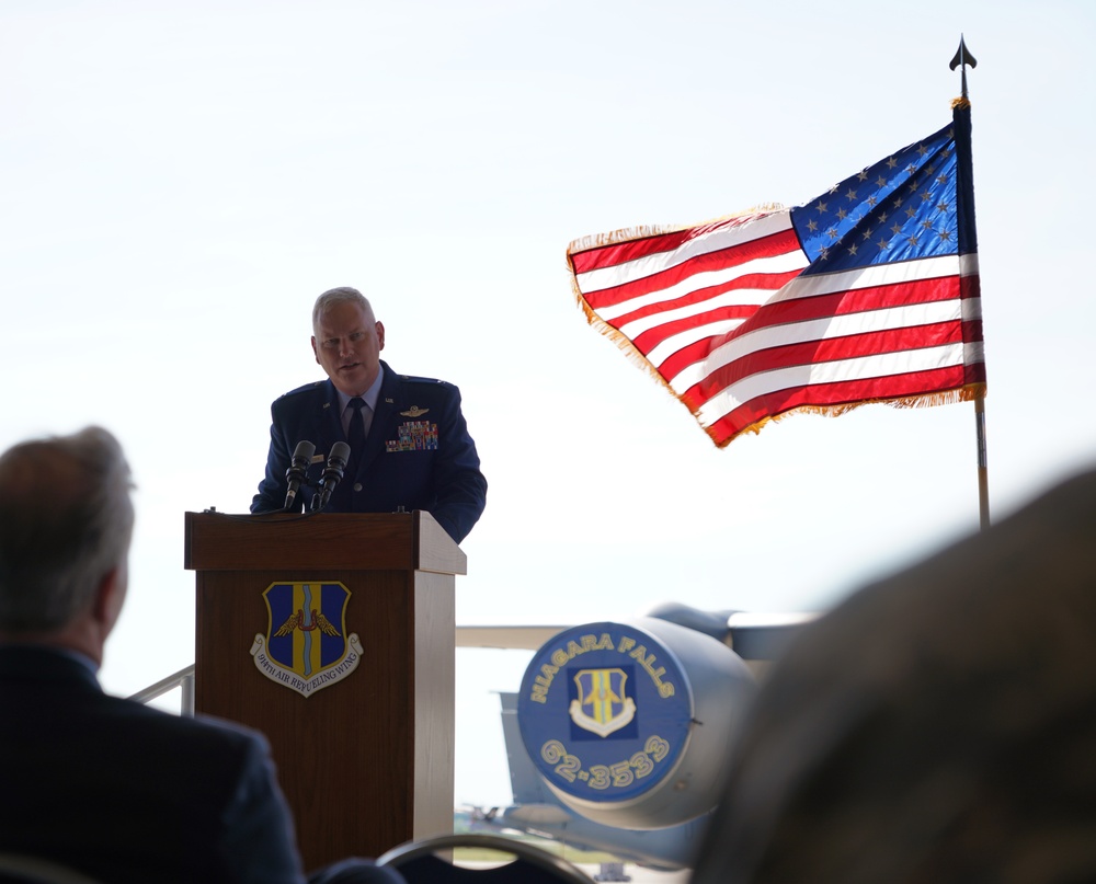 914th Air Refueling Wing conducts assumption of command ceremony